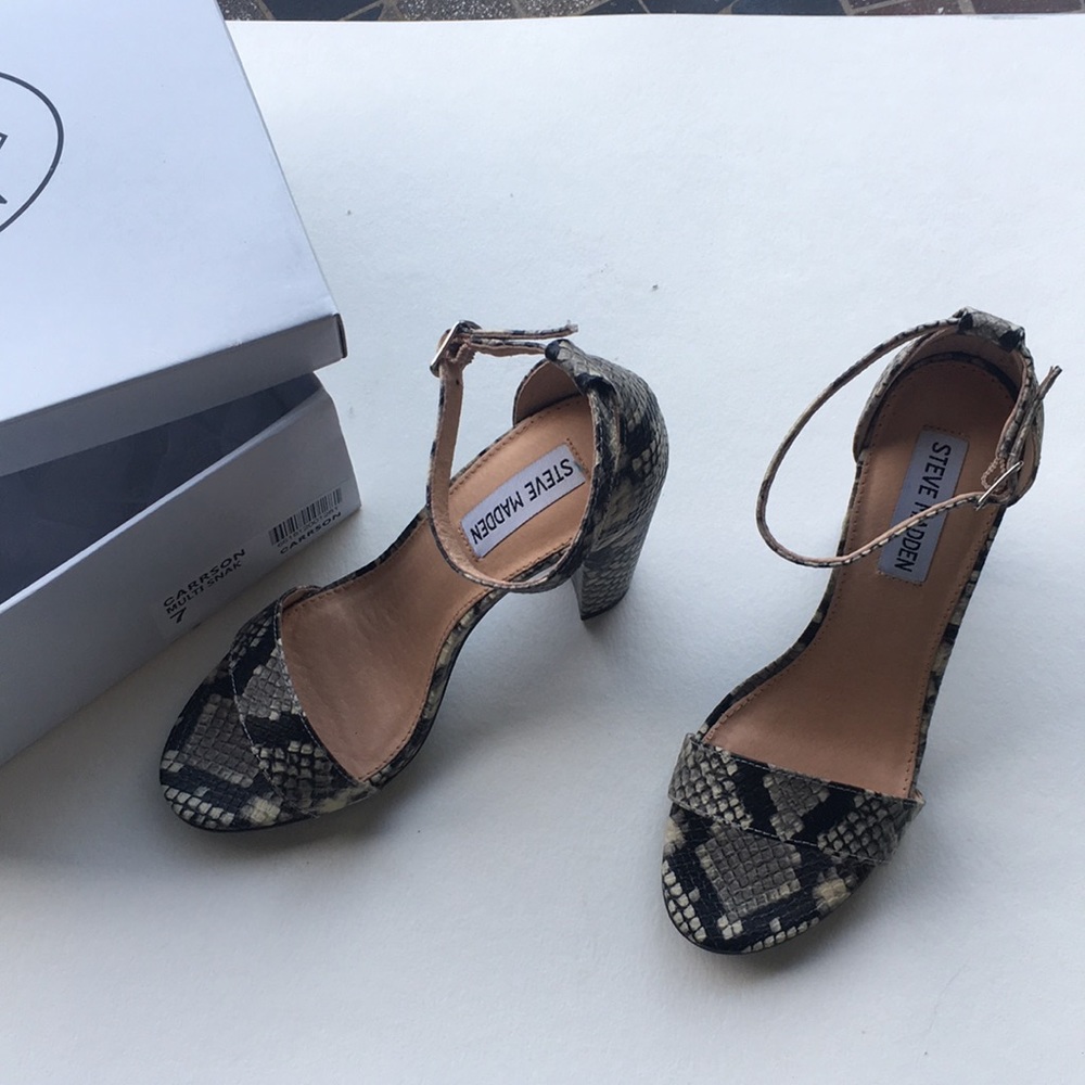 Steve Madden snake skin block heel